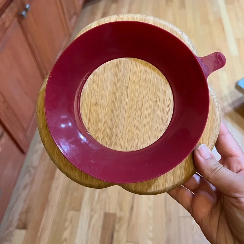 Baby Plate Natural bamboo w/detachable suction ring